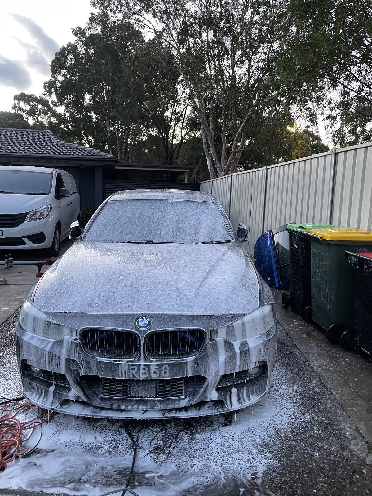 BMW - Snow Foam Wash